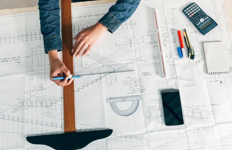 Tuğ Mühendislik, Ankara mühendislik firması, İvedik mühendislik, Ankara projelendirme, endüstriyel mühendislik Ankara, teknik danışmanlık, mühendislik çözümleri, İvedik OSB mühendislik, Rüzgar Enerji Santrali (RES) Kurulumu, Güneş Enerji Santrali (GES) Kurulumu, Hidroelektrik Santral (HES) Kurulumu, 34,5 kV ve 154 kV Enerji Nakil Hatları, Trafo Merkezleri, Dağıtım ve İletim Tesisleri, Elektrik Bina İç Tesisat Kurulumu, Çatı Tipi GES Uygulamaları, Elektrikli Araç Şarj İstasyonları Kurulumu, Endüstriyel Yapılar için Çözümler, Proje ve Danışmanlık Hizmetler